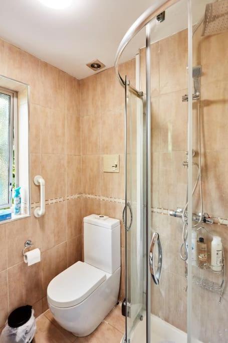 *Little Haven In Leeds* ¤Private Parking¤ Ensuite Leeds  Esterno foto