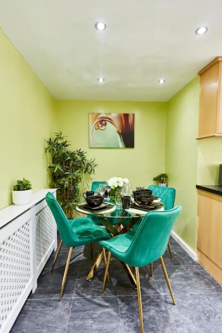 *Little Haven In Leeds* ¤Private Parking¤ Ensuite Leeds  Esterno foto